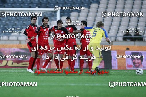 1042743, Tehran, [*parameter:4*], لیگ برتر فوتبال ایران، Persian Gulf Cup، Week 11، First Leg، Persepolis 0 v 0 Naft Tehran on 2011/10/21 at Azadi Stadium