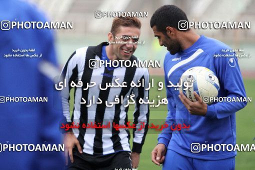 1045108, Tehran, , Esteghlal Football Team Training Session on 2011/10/27 at Shahid Dastgerdi Stadium