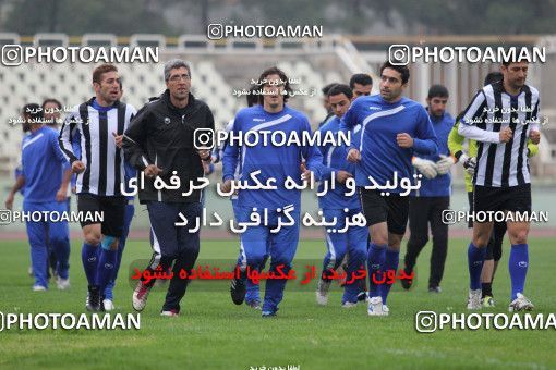 1045096, Tehran, , Esteghlal Football Team Training Session on 2011/10/27 at Shahid Dastgerdi Stadium