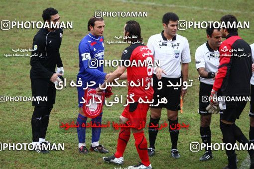 1045181, Rasht, Iran, لیگ برتر فوتبال ایران، Persian Gulf Cup، Week 12، First Leg، Damash Gilan 2 v 3 Persepolis on 2011/10/29 at Shahid Dr. Azodi Stadium