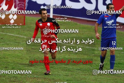 1045230, لیگ برتر فوتبال ایران، Persian Gulf Cup، Week 12، First Leg، 2011/10/29، Rasht، Shahid Dr. Azodi Stadium، Damash Gilan 2 - 3 Persepolis