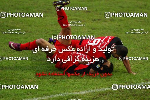1045133, لیگ برتر فوتبال ایران، Persian Gulf Cup، Week 12، First Leg، 2011/10/29، Rasht، Shahid Dr. Azodi Stadium، Damash Gilan 2 - 3 Persepolis