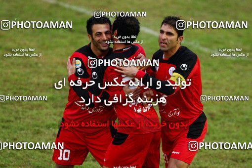 1045127, لیگ برتر فوتبال ایران، Persian Gulf Cup، Week 12، First Leg، 2011/10/29، Rasht، Shahid Dr. Azodi Stadium، Damash Gilan 2 - 3 Persepolis