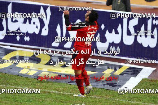 1045266, Rasht, Iran, لیگ برتر فوتبال ایران، Persian Gulf Cup، Week 12، First Leg، Damash Gilan 2 v 3 Persepolis on 2011/10/29 at Shahid Dr. Azodi Stadium