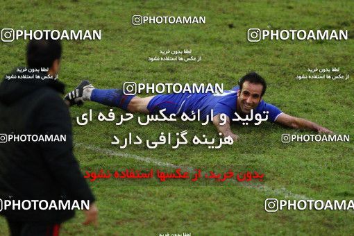 1045170, لیگ برتر فوتبال ایران، Persian Gulf Cup، Week 12، First Leg، 2011/10/29، Rasht، Shahid Dr. Azodi Stadium، Damash Gilan 2 - 3 Persepolis