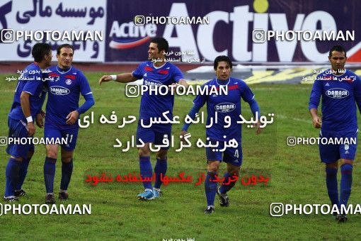 1045299, Rasht, Iran, لیگ برتر فوتبال ایران، Persian Gulf Cup، Week 12، First Leg، Damash Gilan 2 v 3 Persepolis on 2011/10/29 at Shahid Dr. Azodi Stadium