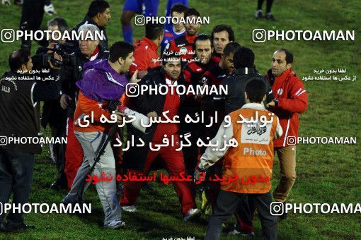 1045227, لیگ برتر فوتبال ایران، Persian Gulf Cup، Week 12، First Leg، 2011/10/29، Rasht، Shahid Dr. Azodi Stadium، Damash Gilan 2 - 3 Persepolis