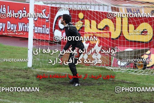 1045273, Rasht, Iran, لیگ برتر فوتبال ایران، Persian Gulf Cup، Week 12، First Leg، Damash Gilan 2 v 3 Persepolis on 2011/10/29 at Shahid Dr. Azodi Stadium