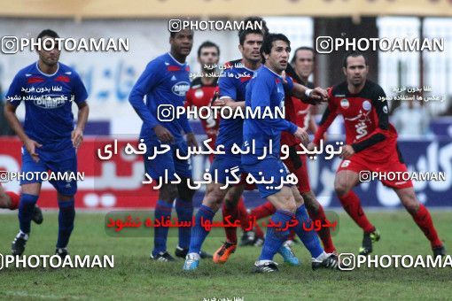 1045469, Rasht, Iran, لیگ برتر فوتبال ایران، Persian Gulf Cup، Week 12، First Leg، Damash Gilan 2 v 3 Persepolis on 2011/10/29 at Shahid Dr. Azodi Stadium