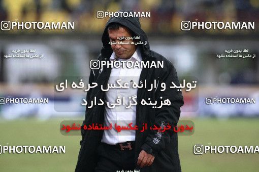 1045382, Rasht, Iran, لیگ برتر فوتبال ایران، Persian Gulf Cup، Week 12، First Leg، Damash Gilan 2 v 3 Persepolis on 2011/10/29 at Shahid Dr. Azodi Stadium