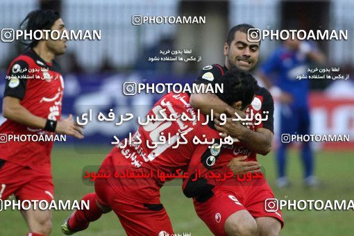 1045351, لیگ برتر فوتبال ایران، Persian Gulf Cup، Week 12، First Leg، 2011/10/29، Rasht، Shahid Dr. Azodi Stadium، Damash Gilan 2 - 3 Persepolis