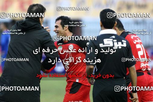 1045420, Rasht, Iran, لیگ برتر فوتبال ایران، Persian Gulf Cup، Week 12، First Leg، Damash Gilan 2 v 3 Persepolis on 2011/10/29 at Shahid Dr. Azodi Stadium