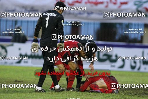 1045384, لیگ برتر فوتبال ایران، Persian Gulf Cup، Week 12، First Leg، 2011/10/29، Rasht، Shahid Dr. Azodi Stadium، Damash Gilan 2 - 3 Persepolis
