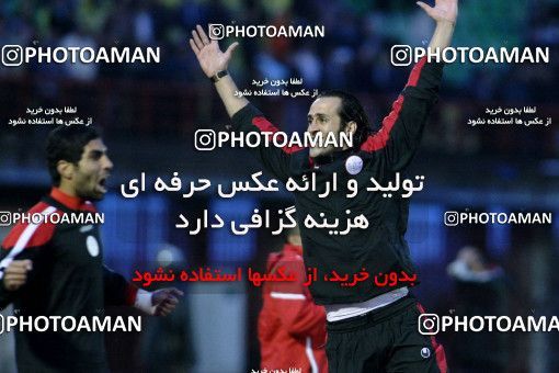 1045451, لیگ برتر فوتبال ایران، Persian Gulf Cup، Week 12، First Leg، 2011/10/29، Rasht، Shahid Dr. Azodi Stadium، Damash Gilan 2 - 3 Persepolis