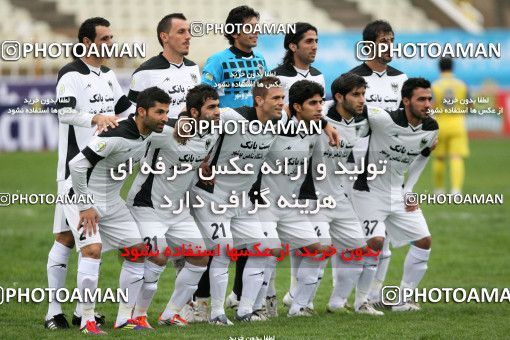1045555, لیگ برتر فوتبال ایران، Persian Gulf Cup، Week 12، First Leg، 2011/10/29، Tehran، Shahid Dastgerdi Stadium، Naft Tehran 2 - ۱ Shahin Boushehr