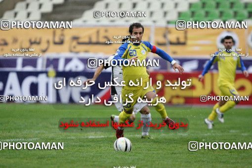 1045542, Tehran, Iran, لیگ برتر فوتبال ایران، Persian Gulf Cup، Week 12، First Leg، Naft Tehran 2 v 1 Shahin Boushehr on 2011/10/29 at Shahid Dastgerdi Stadium