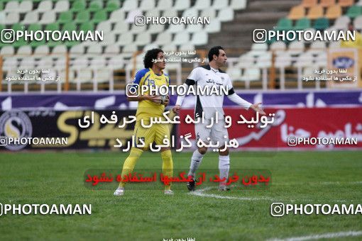 1045571, Tehran, Iran, لیگ برتر فوتبال ایران، Persian Gulf Cup، Week 12، First Leg، Naft Tehran 2 v 1 Shahin Boushehr on 2011/10/29 at Shahid Dastgerdi Stadium