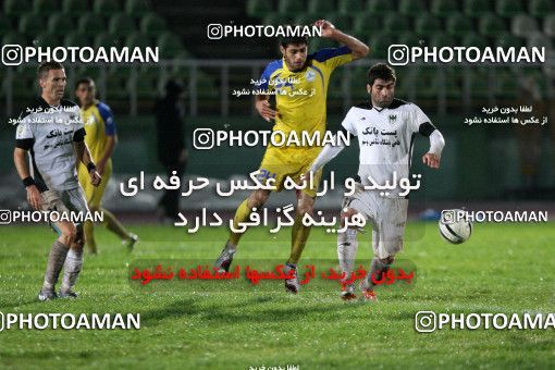 1045511, Tehran, Iran, لیگ برتر فوتبال ایران، Persian Gulf Cup، Week 12، First Leg، Naft Tehran 2 v 1 Shahin Boushehr on 2011/10/29 at Shahid Dastgerdi Stadium