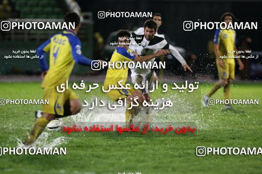1045520, Tehran, Iran, لیگ برتر فوتبال ایران، Persian Gulf Cup، Week 12، First Leg، Naft Tehran 2 v 1 Shahin Boushehr on 2011/10/29 at Shahid Dastgerdi Stadium