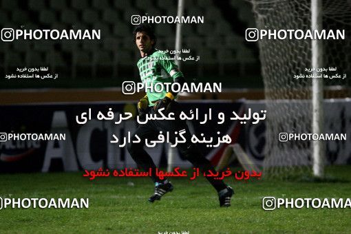 1045510, Tehran, Iran, لیگ برتر فوتبال ایران، Persian Gulf Cup، Week 12، First Leg، Naft Tehran 2 v 1 Shahin Boushehr on 2011/10/29 at Shahid Dastgerdi Stadium