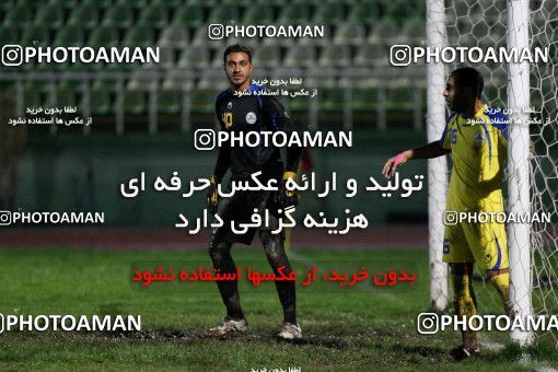 1045573, Tehran, Iran, لیگ برتر فوتبال ایران، Persian Gulf Cup، Week 12، First Leg، Naft Tehran 2 v 1 Shahin Boushehr on 2011/10/29 at Shahid Dastgerdi Stadium
