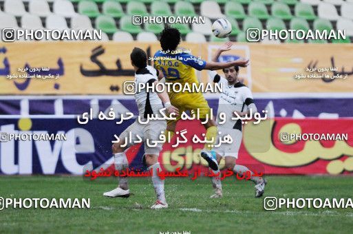 1045650, Tehran, Iran, لیگ برتر فوتبال ایران، Persian Gulf Cup، Week 12، First Leg، Naft Tehran 2 v 1 Shahin Boushehr on 2011/10/29 at Shahid Dastgerdi Stadium