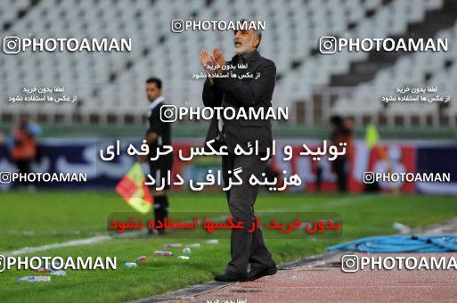 1045678, Tehran, Iran, لیگ برتر فوتبال ایران، Persian Gulf Cup، Week 12، First Leg، Naft Tehran 2 v 1 Shahin Boushehr on 2011/10/29 at Shahid Dastgerdi Stadium