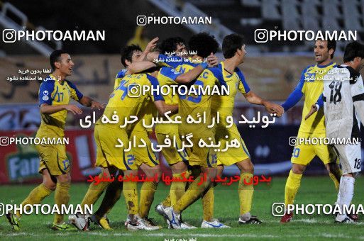 1045654, Tehran, Iran, لیگ برتر فوتبال ایران، Persian Gulf Cup، Week 12، First Leg، Naft Tehran 2 v 1 Shahin Boushehr on 2011/10/29 at Shahid Dastgerdi Stadium
