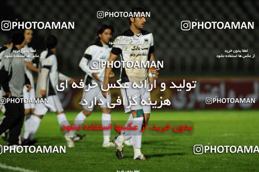 1045597, Tehran, Iran, لیگ برتر فوتبال ایران، Persian Gulf Cup، Week 12، First Leg، Naft Tehran 2 v 1 Shahin Boushehr on 2011/10/29 at Shahid Dastgerdi Stadium