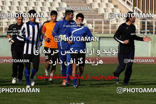 1045946, Tehran, , Esteghlal Football Team Training Session on 2011/11/04 at Shahid Dastgerdi Stadium