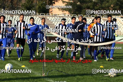 1045947, Tehran, , Esteghlal Football Team Training Session on 2011/11/04 at Shahid Dastgerdi Stadium