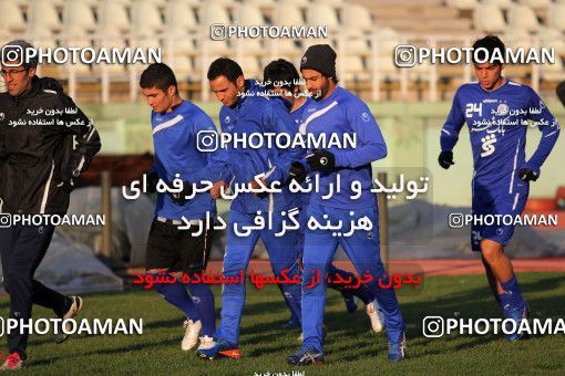 1046039, Tehran, , Esteghlal Football Team Training Session on 2011/11/09 at Shahid Dastgerdi Stadium