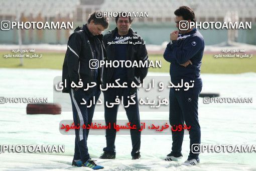 1046104, Tehran, , Esteghlal Football Team Training Session on 2011/11/11 at Shahid Dastgerdi Stadium