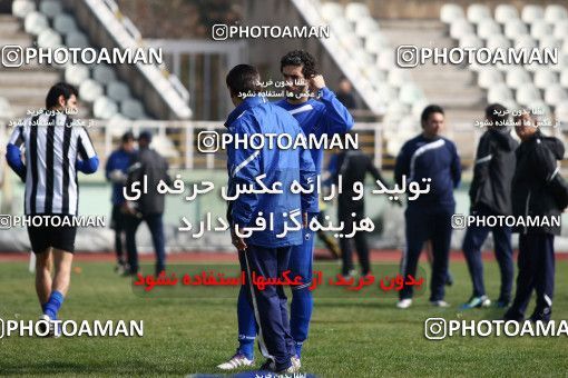 1046081, Tehran, , Esteghlal Football Team Training Session on 2011/11/11 at Shahid Dastgerdi Stadium