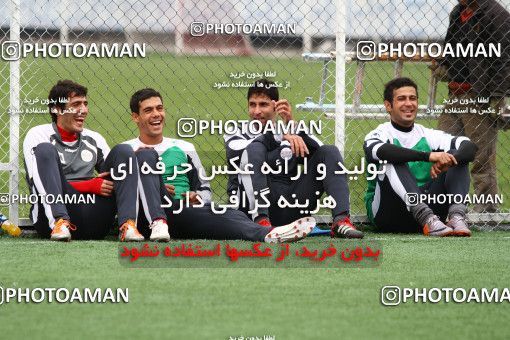 1046147, Tehran, , Persepolis Football Team Training Session on 2011/11/12 at Derafshifar Stadium