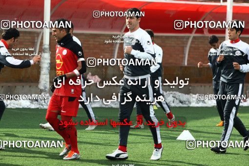 1046205, Tehran, , Persepolis Football Team Training Session on 2011/11/12 at Derafshifar Stadium