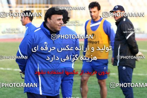 1046386, Tehran, , Esteghlal Football Team Training Session on 2011/11/14 at Shahid Dastgerdi Stadium