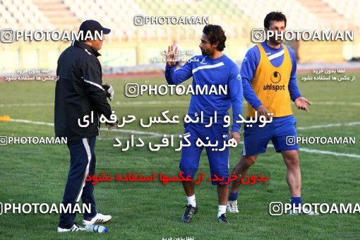 1046336, Tehran, , Esteghlal Football Team Training Session on 2011/11/14 at Shahid Dastgerdi Stadium