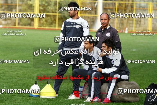 1046392, Tehran, , Persepolis Football Team Training Session on 2011/11/15 at Derafshifar Stadium