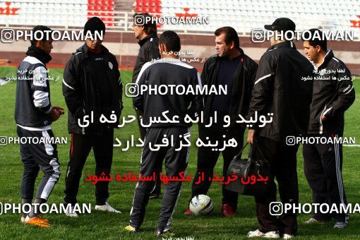 1046411, Tehran, , Persepolis Football Team Training Session on 2011/11/15 at Derafshifar Stadium