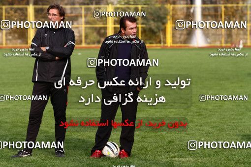 1046487, Tehran, , Persepolis Football Team Training Session on 2011/11/15 at Derafshifar Stadium