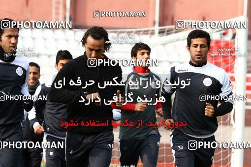 1046409, Tehran, , Persepolis Football Team Training Session on 2011/11/15 at Derafshifar Stadium