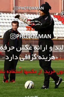 1046396, Tehran, , Persepolis Football Team Training Session on 2011/11/15 at Derafshifar Stadium