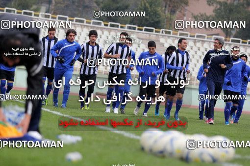 1046510, Tehran, , Esteghlal Football Team Training Session on 2011/11/16 at Shahid Dastgerdi Stadium