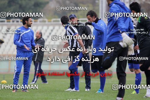 1046512, Tehran, , Esteghlal Football Team Training Session on 2011/11/16 at Shahid Dastgerdi Stadium
