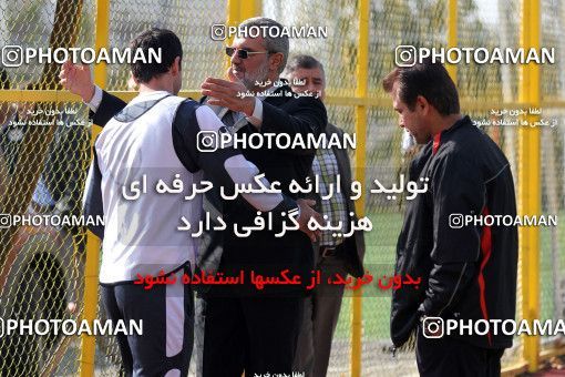 1047619, Tehran, , Persepolis Football Team Training Session on 2011/11/23 at Derafshifar Stadium