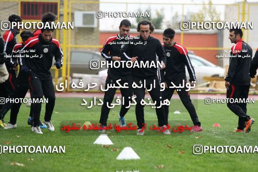 1048099, جلسه تمرینی تیم فوتبال پرسپولیس, 1390/09/05, , تهران, ورزشگاه شهید درفشی فر