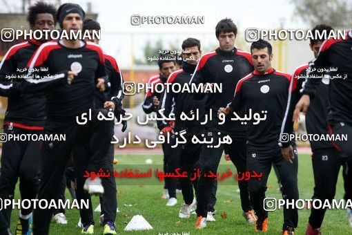 1048098, Tehran, , Persepolis Football Team Training Session on 2011/11/26 at Derafshifar Stadium