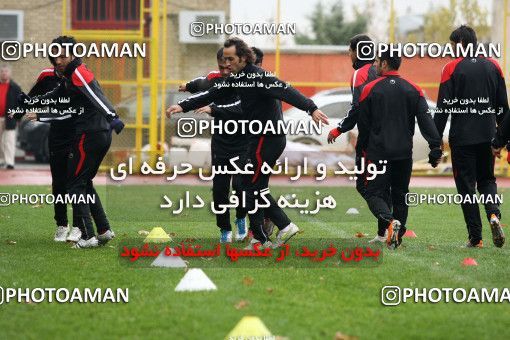 1048165, Tehran, , Persepolis Football Team Training Session on 2011/11/26 at Derafshifar Stadium