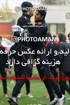 1048131, Tehran, , Persepolis Football Team Training Session on 2011/11/26 at Derafshifar Stadium